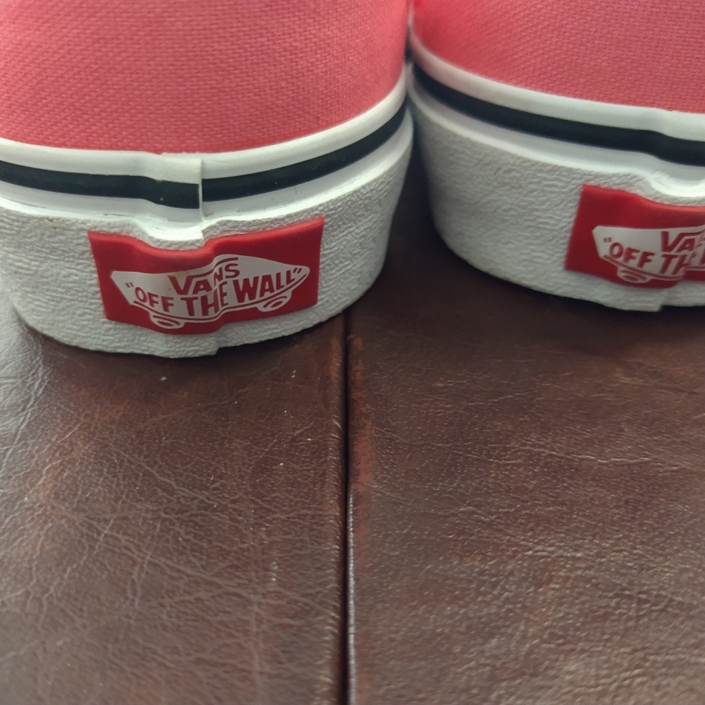 Vans Slip Ons - image 5